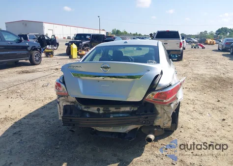 2015 Nissan Altima 2.5/2.5 S/2.5 Sl/2.5 Sv из США, поврежденный, VIN 1N4AL3AP8FN892363